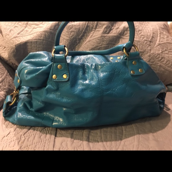 Turquoise patent leather purse - Picture 3 of 6